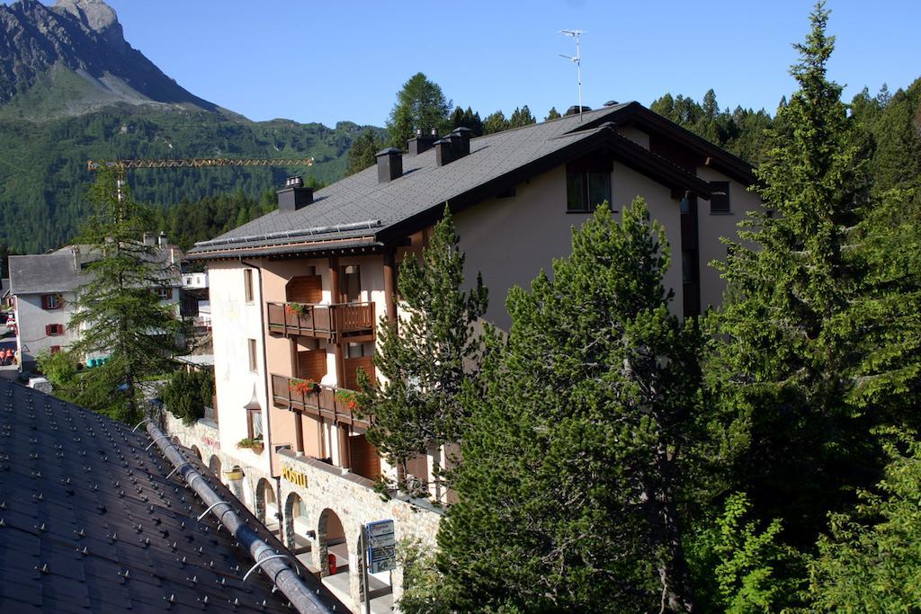 Hotel Pöstli Maloja Exteriér fotografie